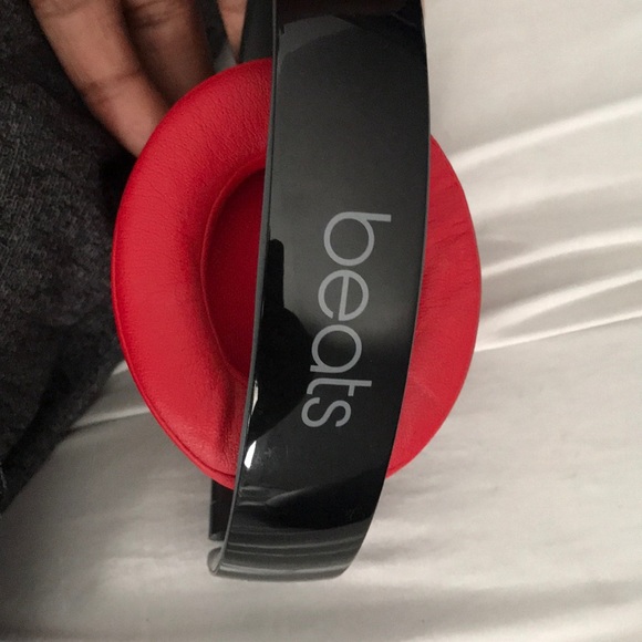 Dre Beats Studio Headphones 2nd Generation - Picture 6 of 8